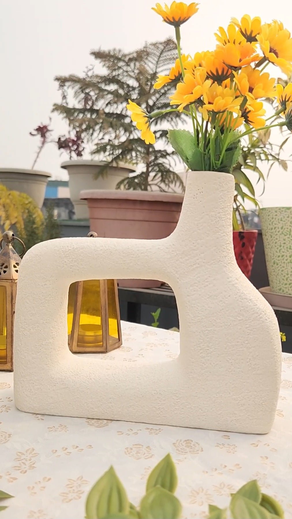 Handcrafted Aesthetic Muddy Flower and Pampas Vase - Ceramic She Wrote
