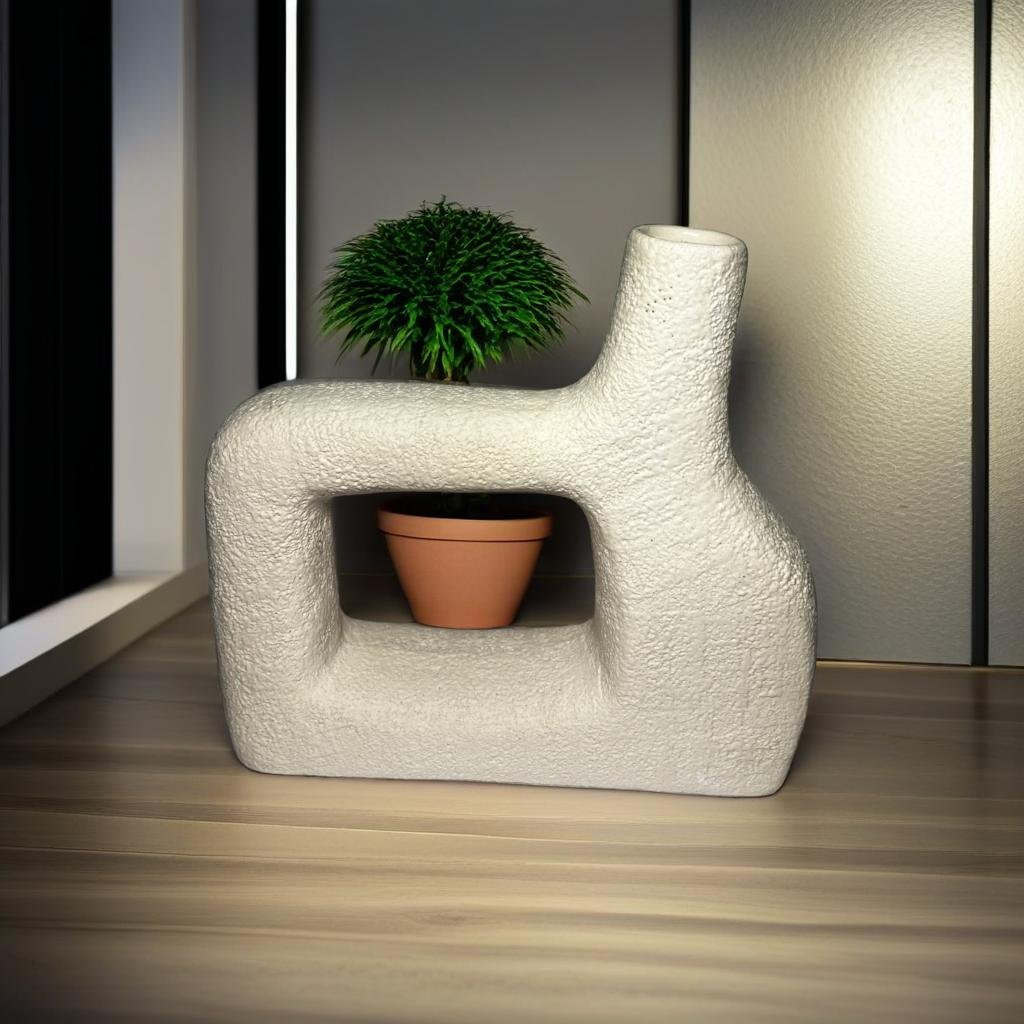 Handcrafted Aesthetic Muddy Flower and Pampas Vase - Ceramic She Wrote