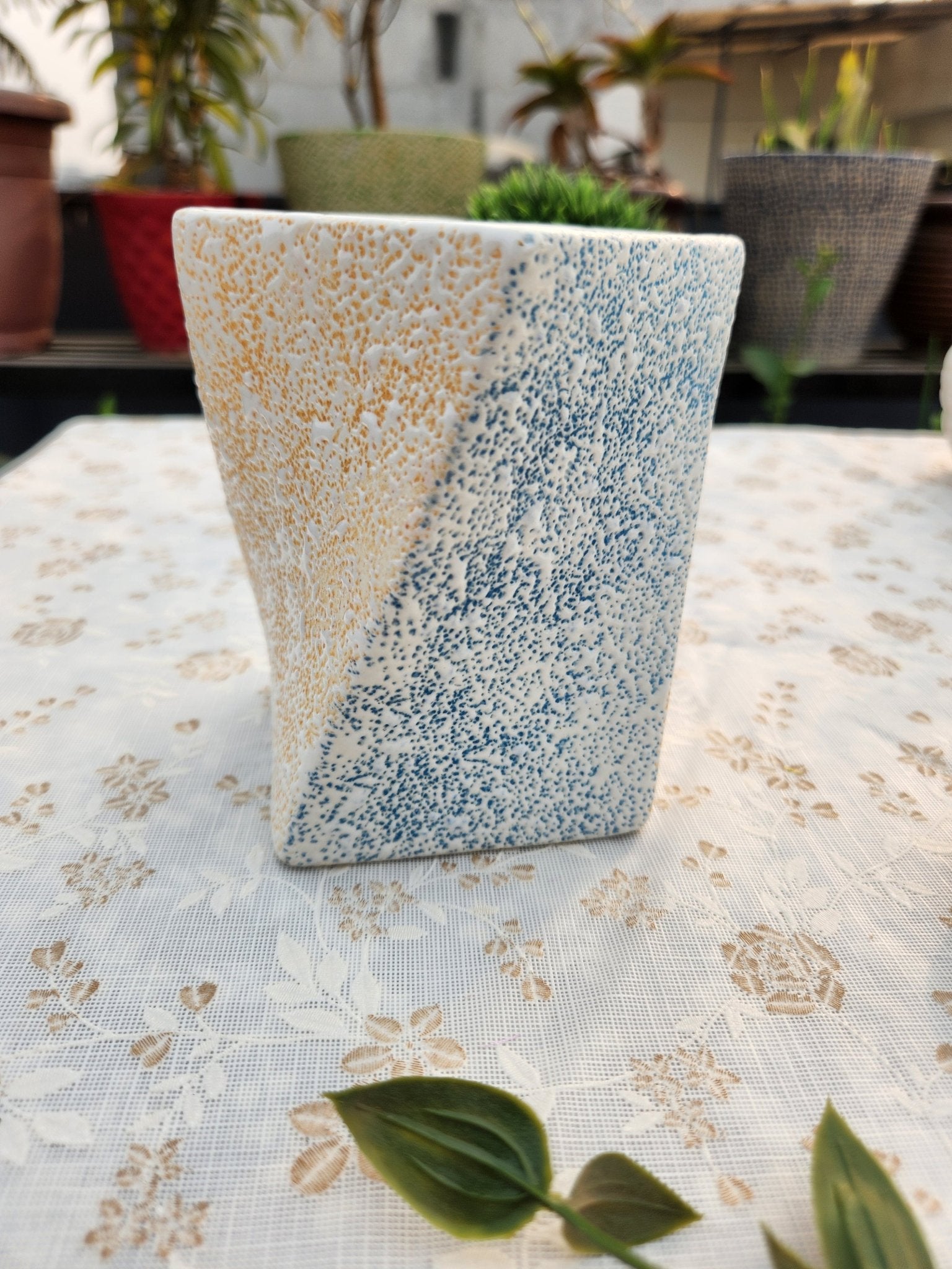 Set of 3 Ultra Modern Ceramic Bathroom Accessories in - Ceramic She Wrote