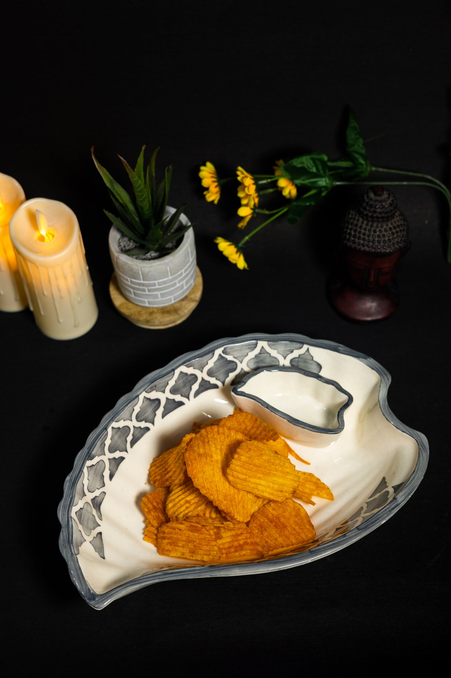 Handmade set of 4 Coffee Mugs with Snack Serving Platter