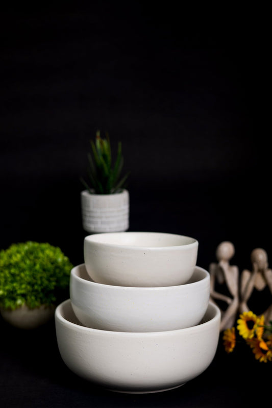 Handcrafted Ceramic Set of 3 Serving Curry Bowls with Serving Spoon - Ceramic She Wrote